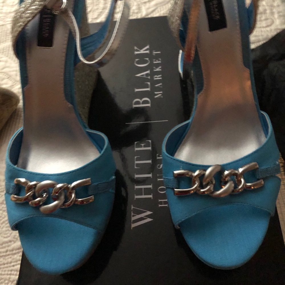 Shoes size 10